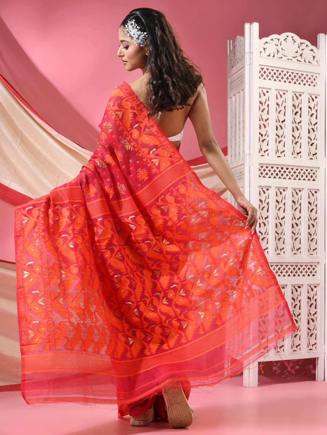 women self design jamdani saree - 22068615 -  Standard Image - 3