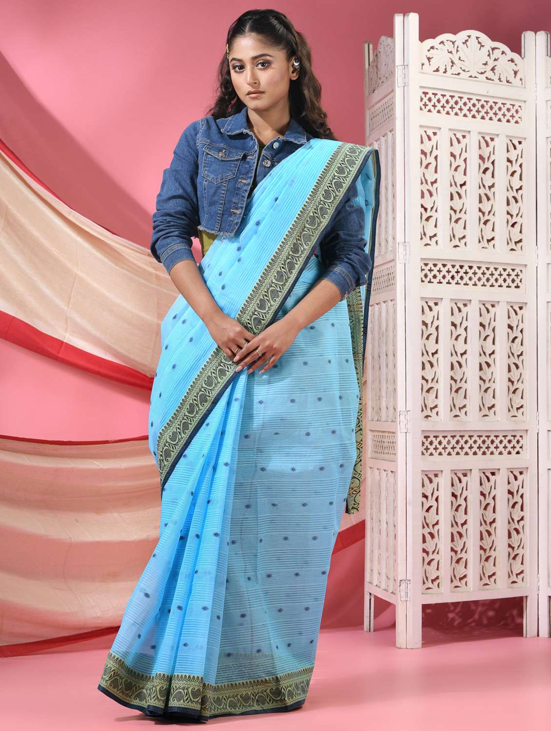 women self design tant saree - 22068633 -  Zoom Image - 0