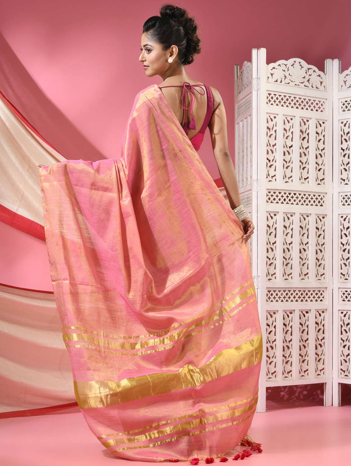 women solid tussar silk saree with blouse - 22068652 -  Standard Image - 3