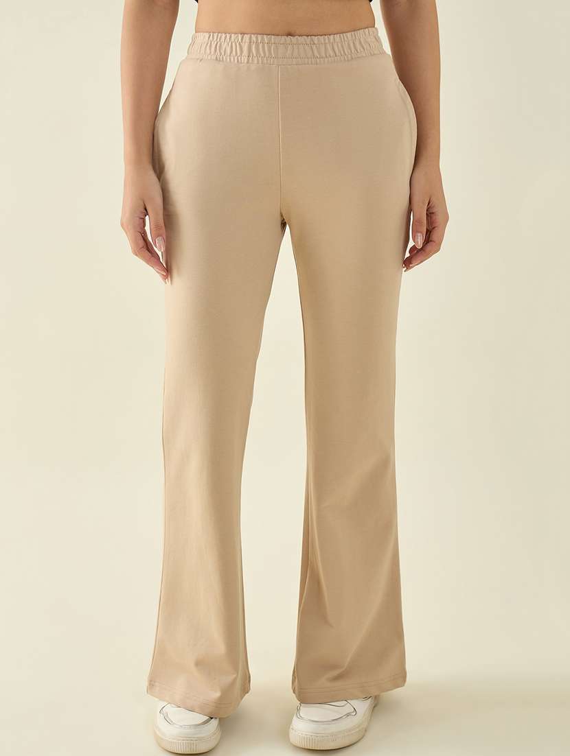 women solid mid rise bootcut trouser