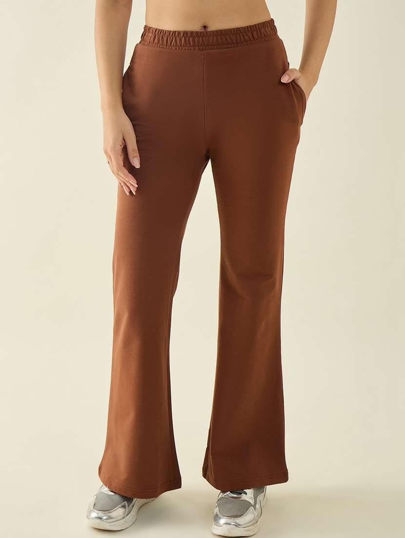 women solid mid rise bootcut trouser - 22068835 -  Zoom Image - 0