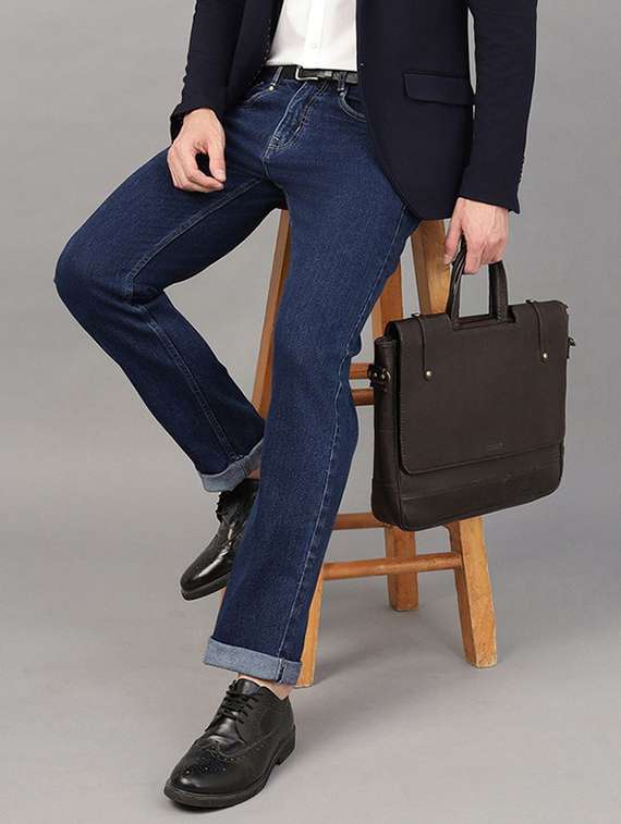 men solid mid rise slim fit jean - 22069238 -  Zoom Image - 0