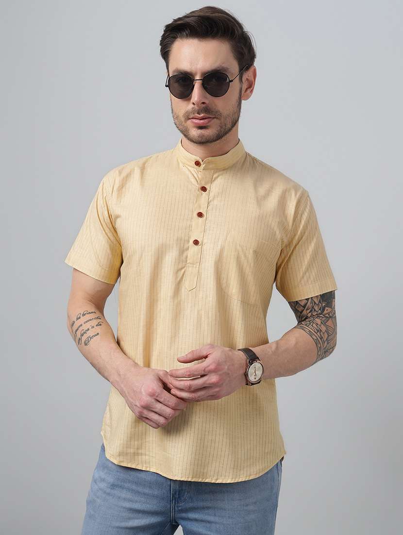 men mandarin neck short sleeve short kurta