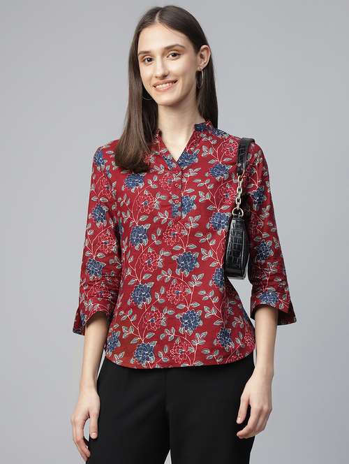 women printed three quarter sleeve regular fit top - 22069436 - Standard Image - 0