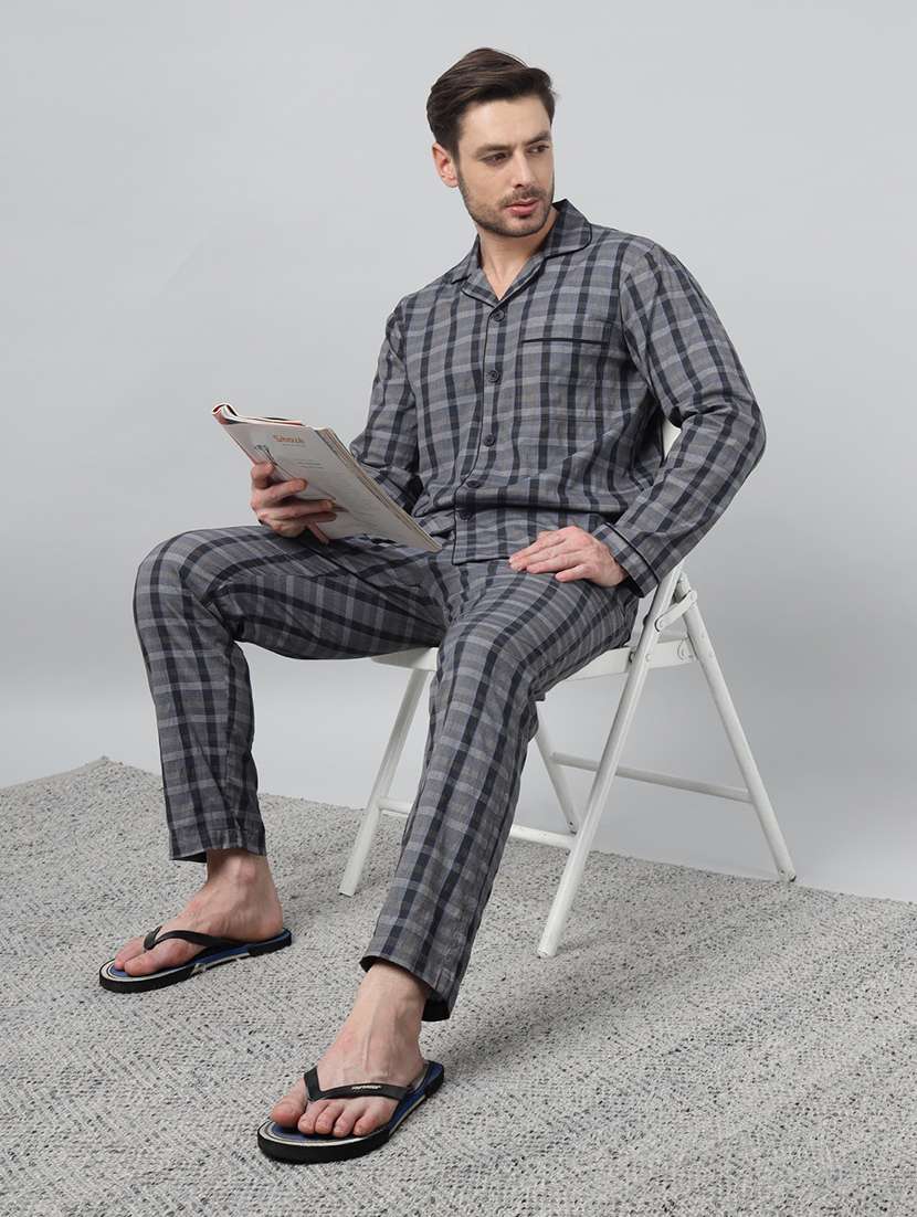 men checkered long sleeve sleepwear set