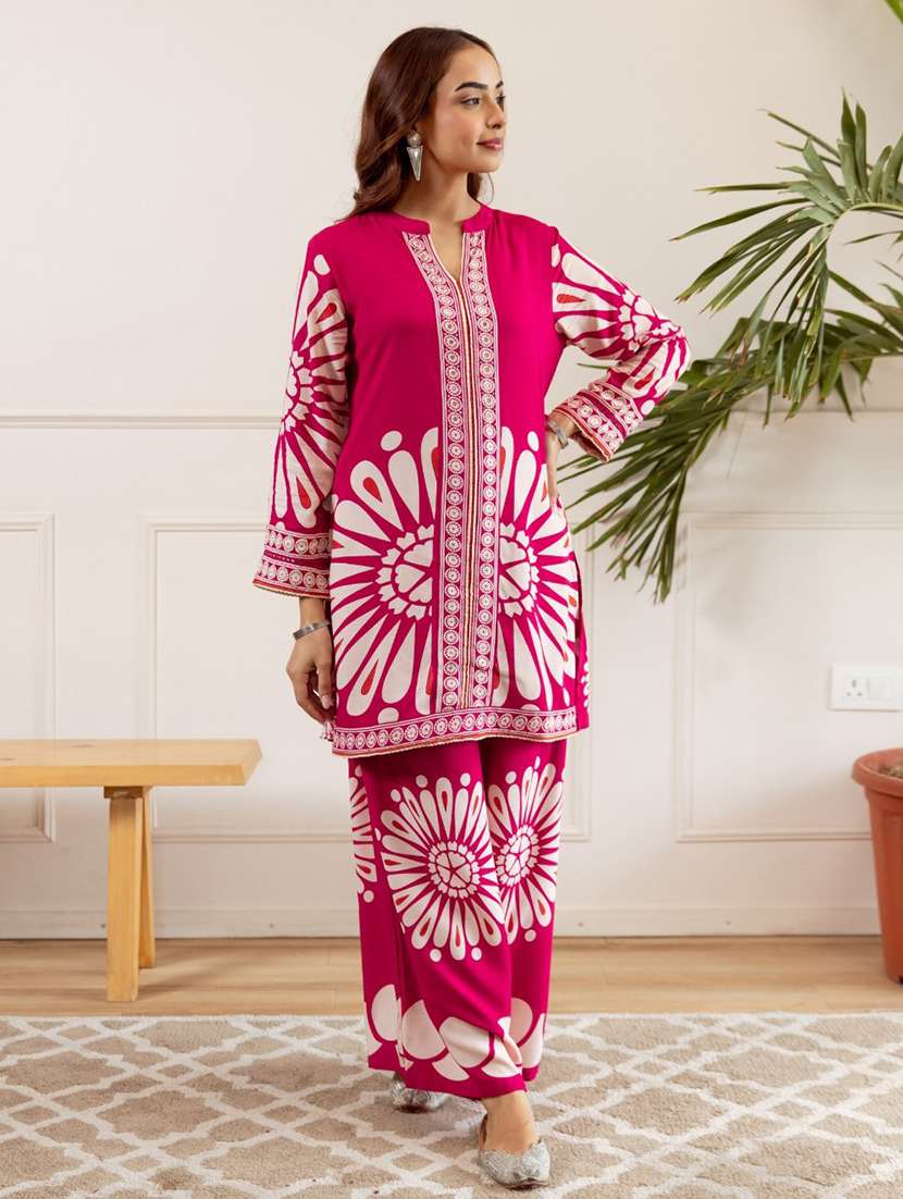 women printed long sleeve ethnic co-ord set - 22069615 - Standard Image - 3