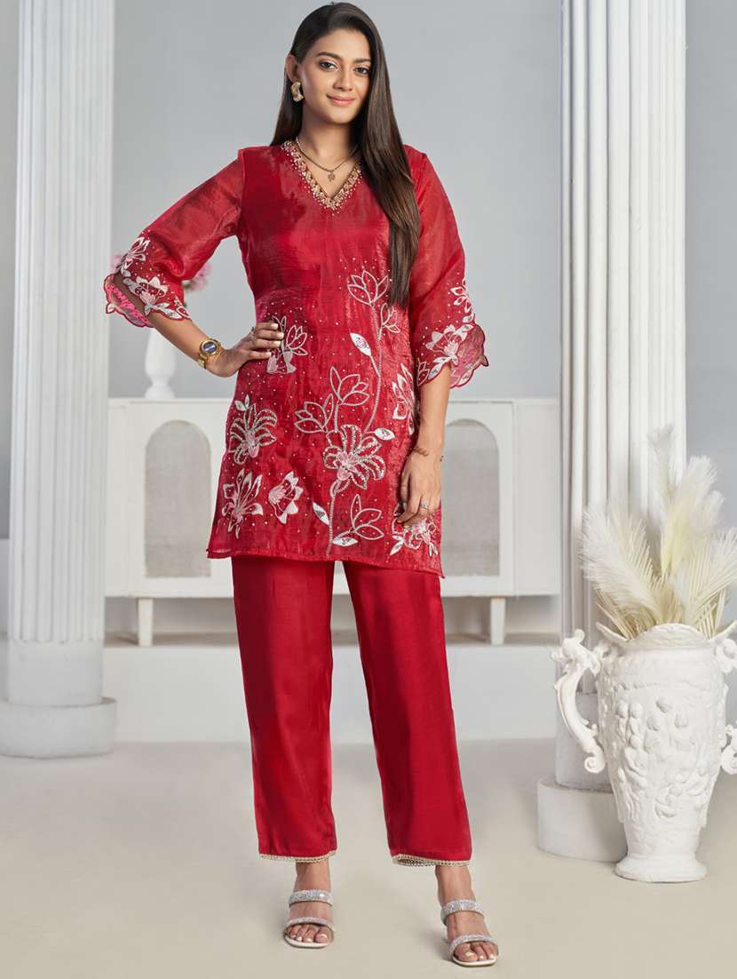 women embroidered three quarter sleeve ethnic co-ord set - 22069619 - Standard Image - 5