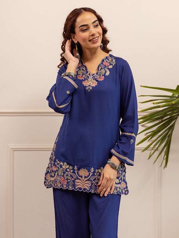 women embroidered long sleeve ethnic co-ord set - 22069626 - Standard Image - 3