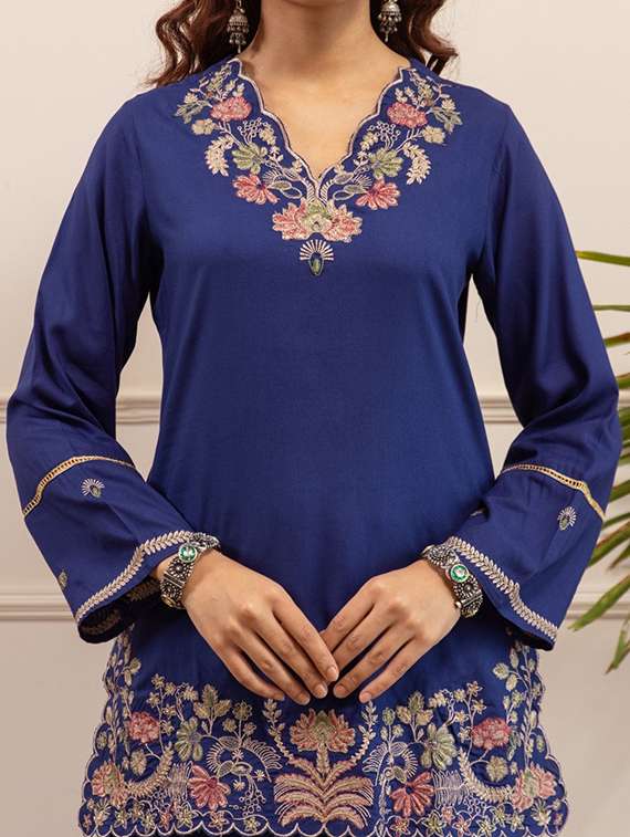 women embroidered long sleeve ethnic co-ord set - 22069626 - Standard Image - 5