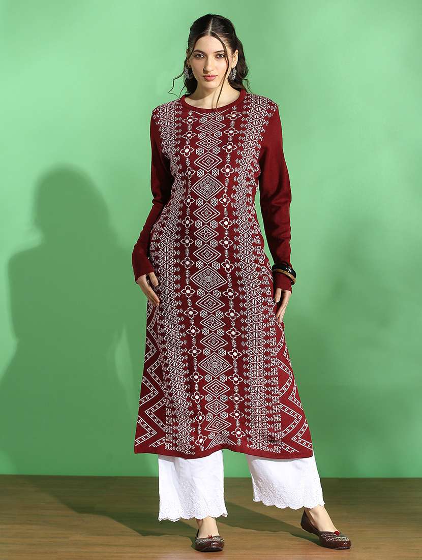 globus women maroon round neck full sleeves placement weave knitted acrylic loose fit winter wear kurta - 22069704 -  Zoom Image - 0