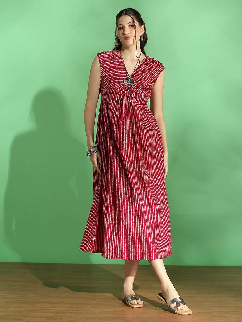 globus women fuchsia stripes twisted v-neck extended sleeves pleated fit & flare midi fusion dress - 22069770 -  Zoom Image - 0