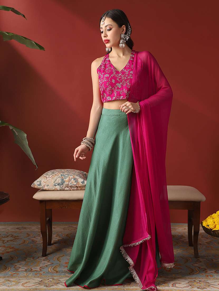 women solid with work flared stitched lehenga - 22069775 -  Zoom Image - 0
