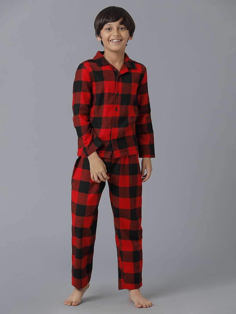 boys checkered nightwear pyjama set