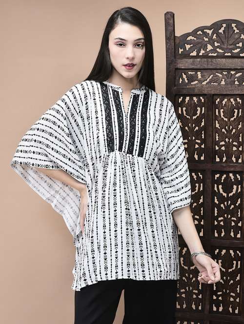 women printed mandarin neck kimono sleeve tunic - 22070689 -  Standard Image - 0