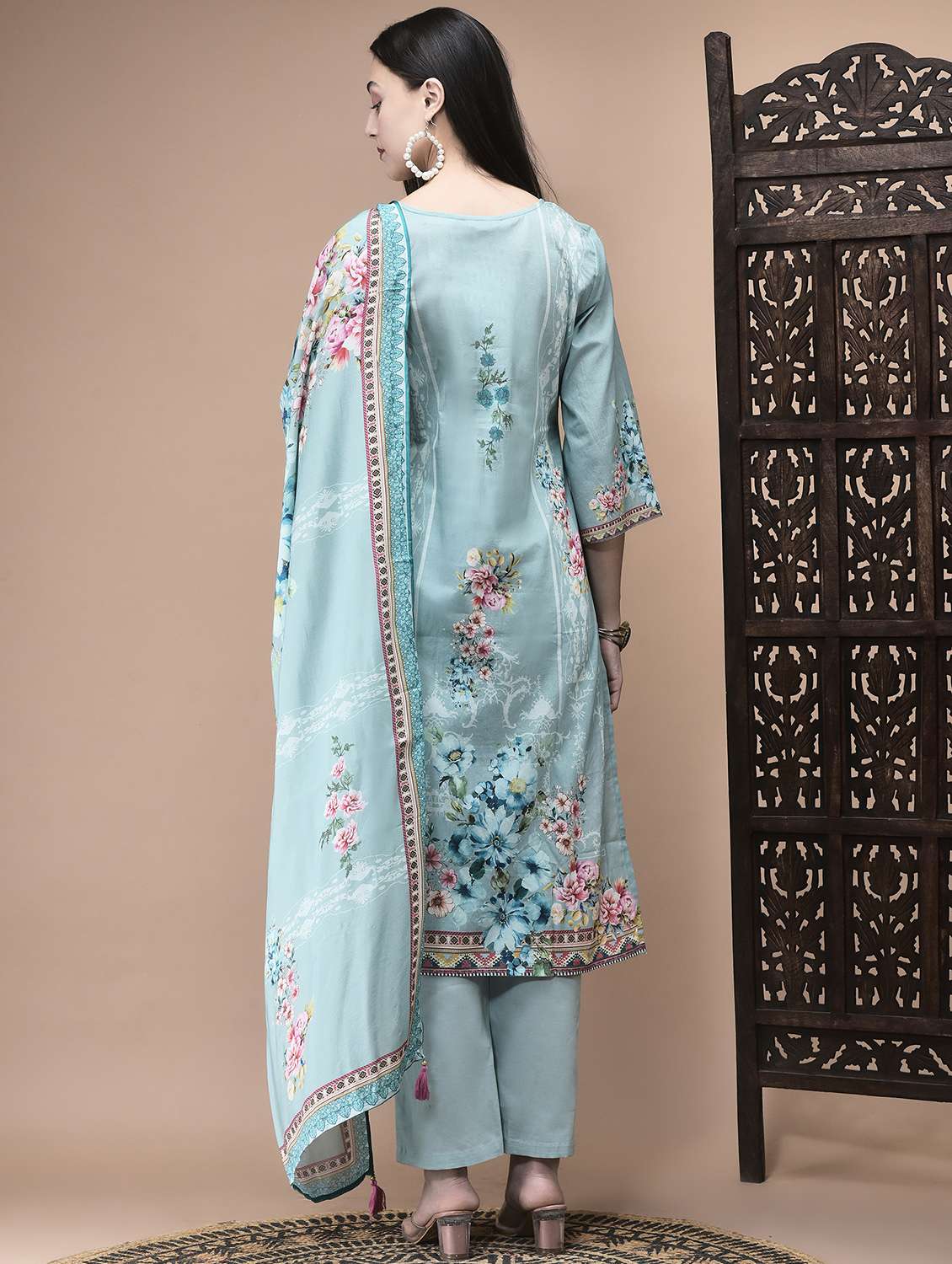 women floral three quarter sleeve kurta pant with dupatta set - 22070843 -  Standard Image - 3