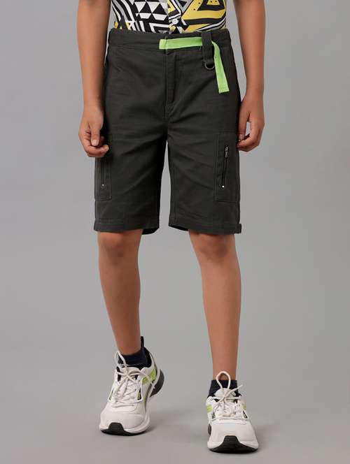 boys solid mid rise regular fit shorts  - 22070870 -  Standard Image - 0