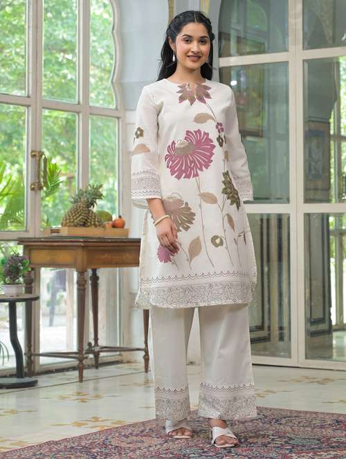 women floral three quarter sleeve kurta pant set - 22071207 -  Standard Image - 0