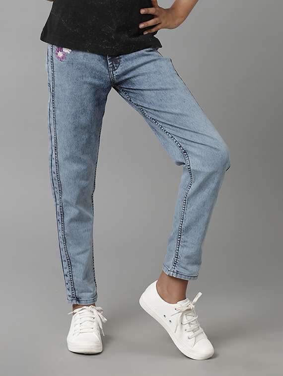 girls solid mid rise slim fit jean - 22071244 - Zoom Image - 0