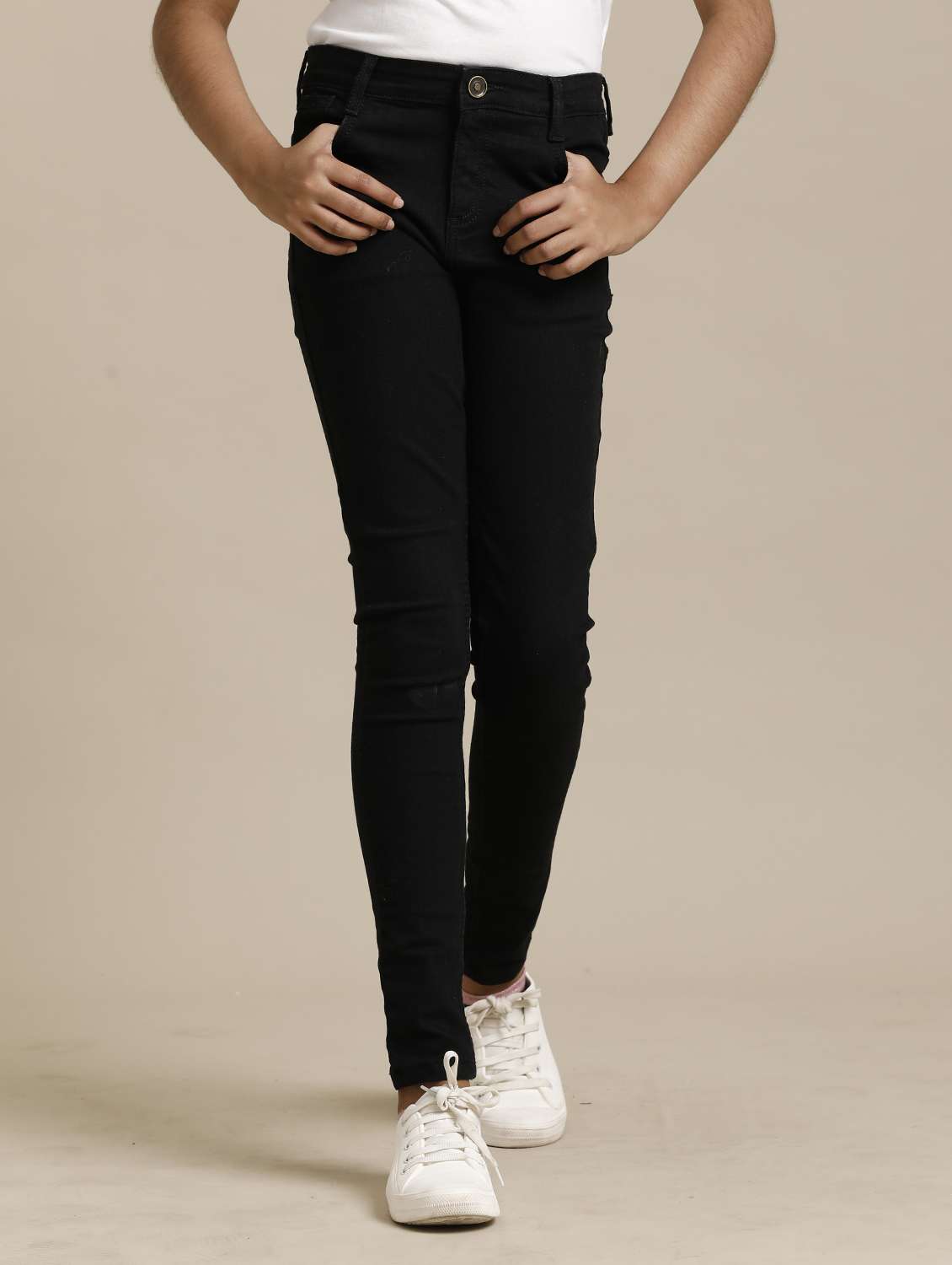 girls solid mid rise slim fit jean - 22071250 -  Zoom Image - 0