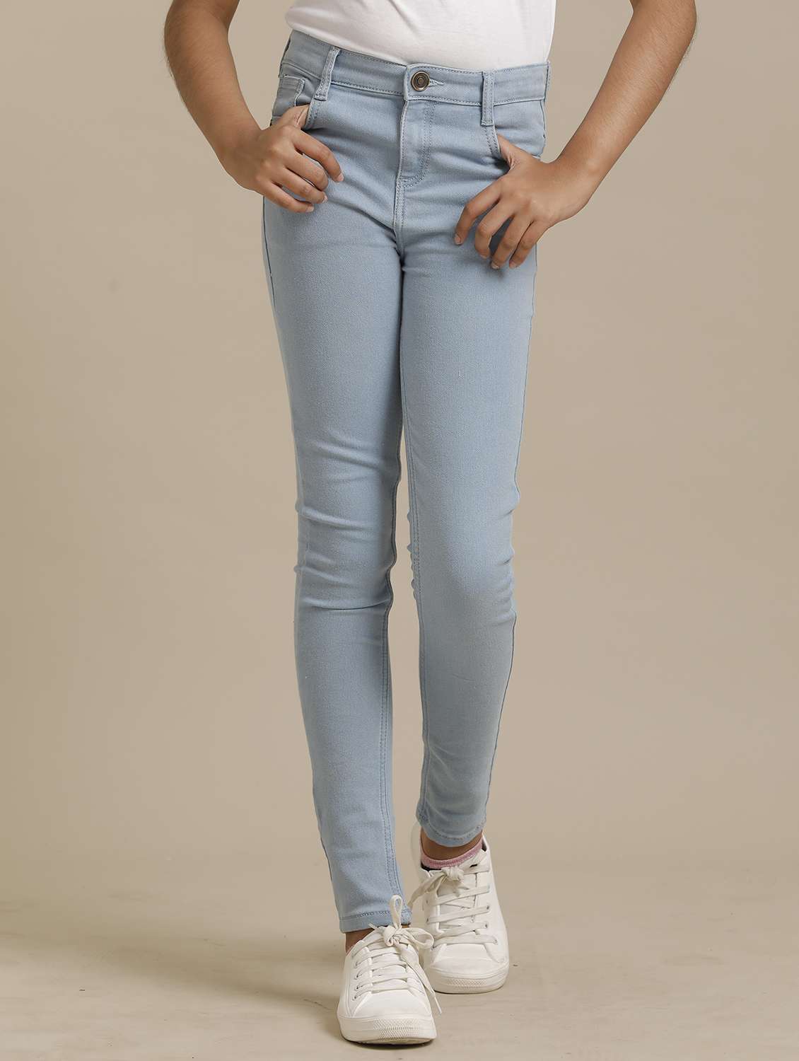 girls solid mid rise skinny fit jean