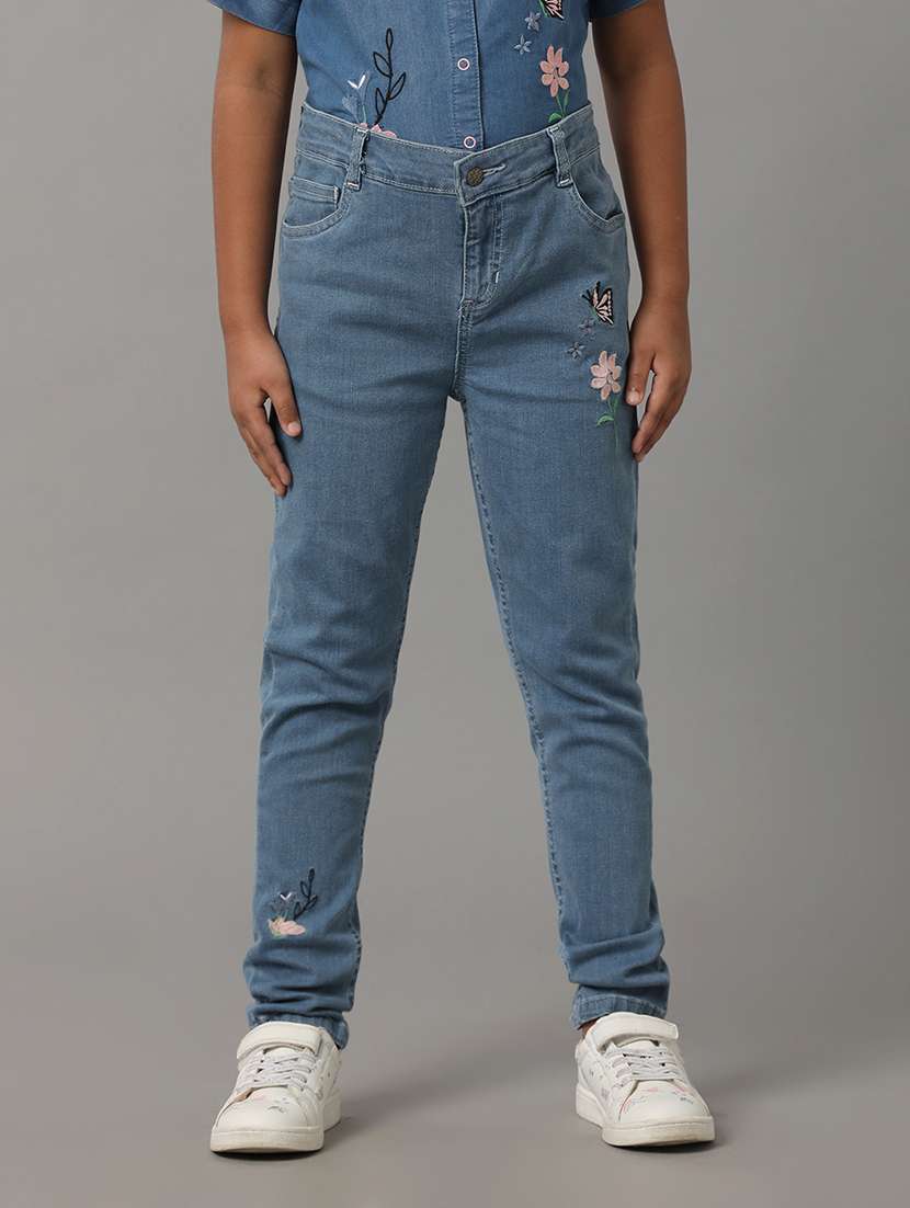 girls solid mid rise slim fit jean - 22071272 - Zoom Image - 0