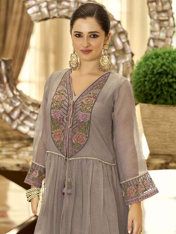 women embroidered long sleeve kurta pant set - 22071300 - Standard Image - 3