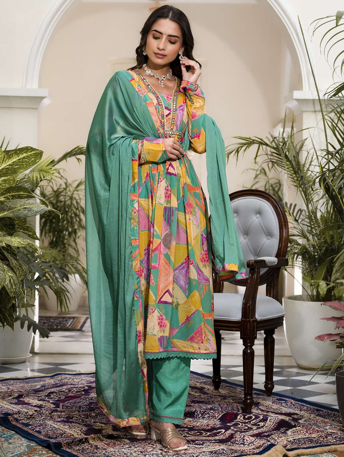 women long sleeve kurta pant with dupatta set - 22071548 - Zoom Image - 0