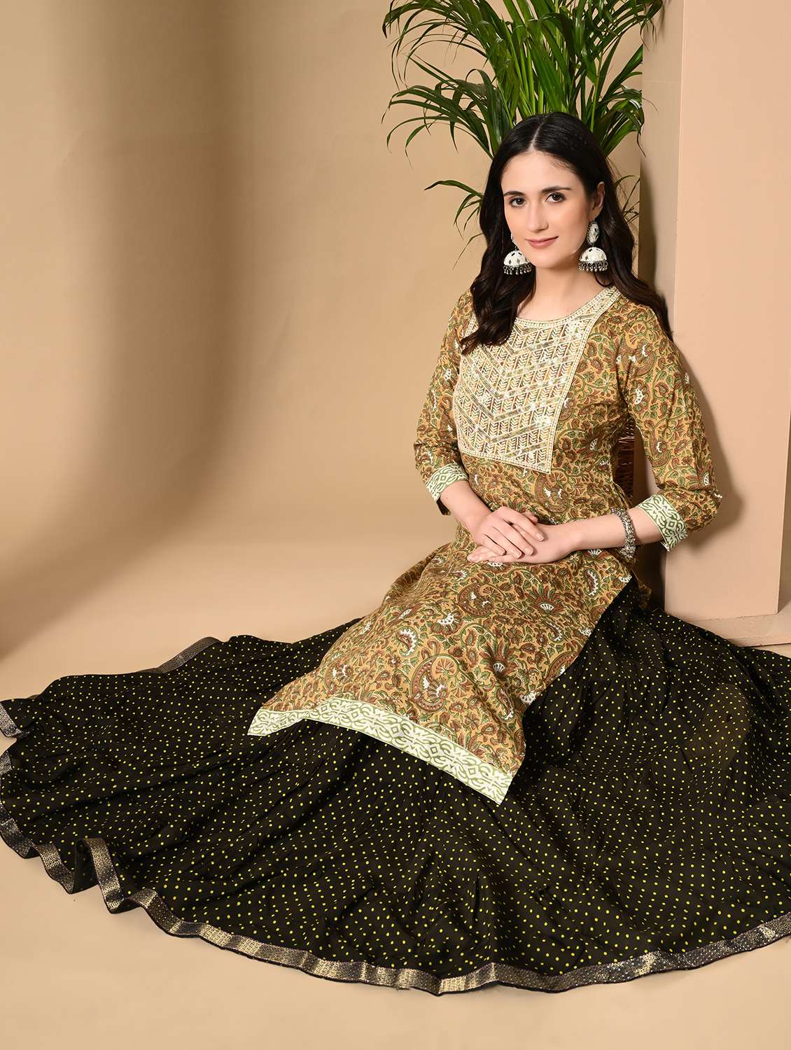 women paisley printed three quarter sleeve straight kurta - 22071560 - Standard Image - 3