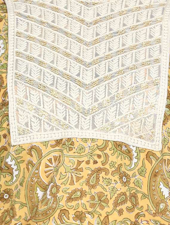 women paisley printed three quarter sleeve straight kurta - 22071561 - Standard Image - 5