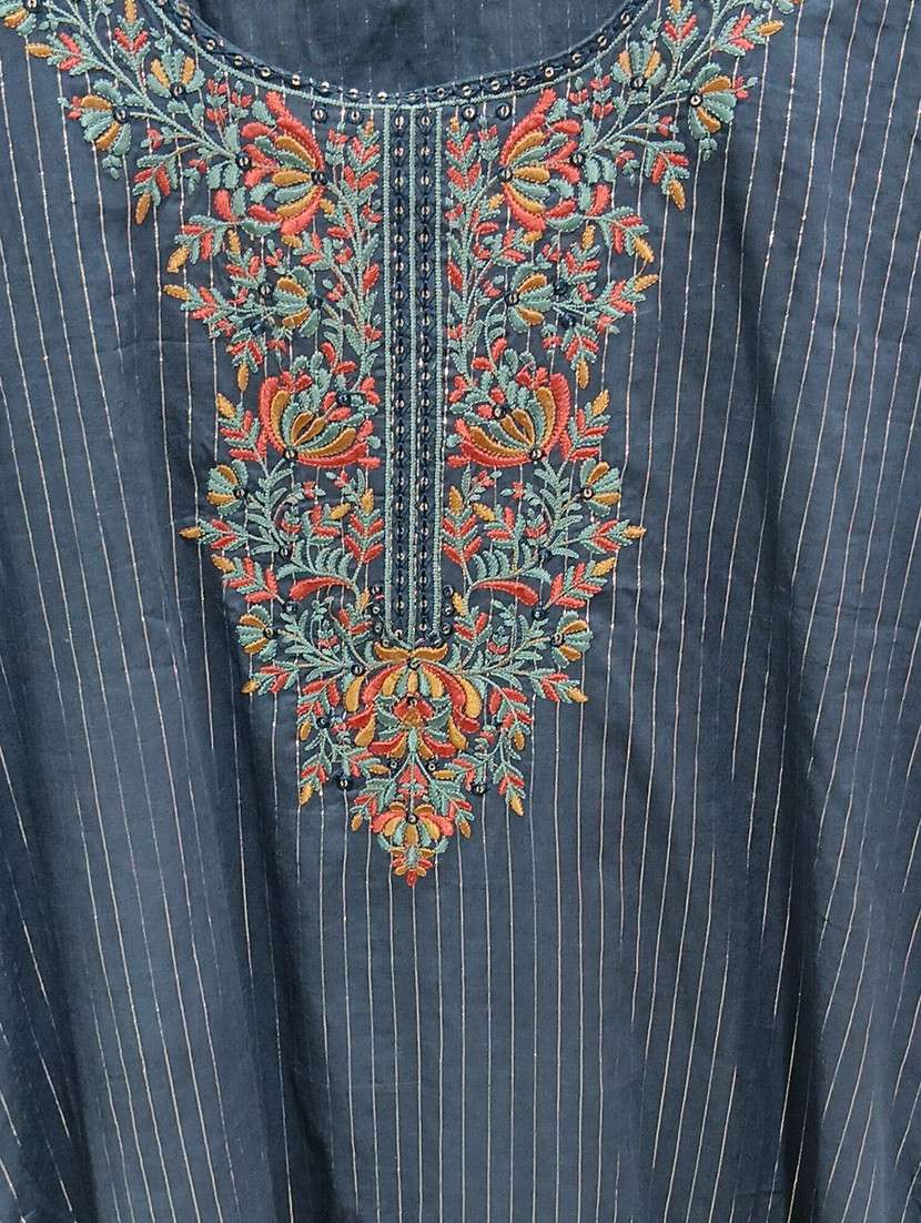 women striped three quarter sleeve straight kurta - 22071817 -  Standard Image - 3