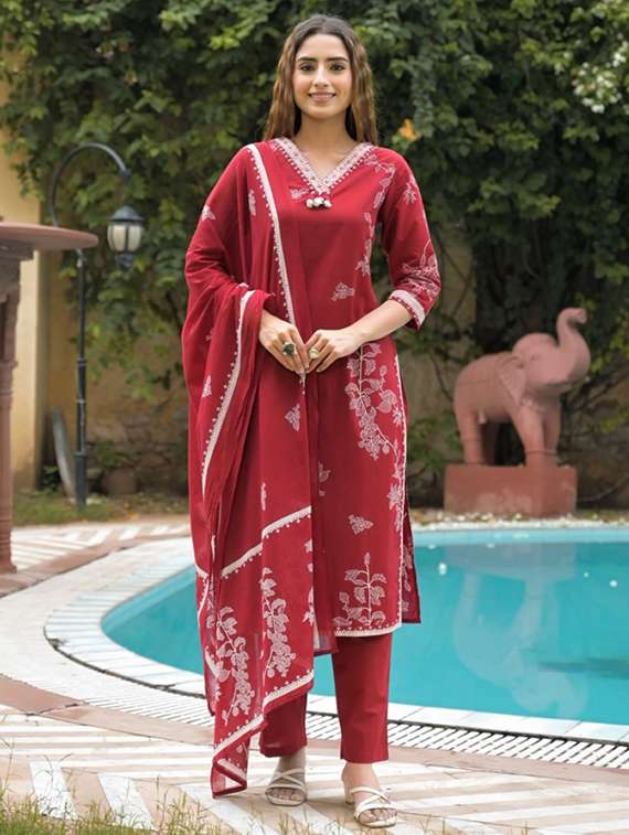 women three quarter sleeve kurta pant with dupatta set