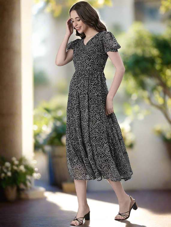 women printed flared sleeve tiered dress - 22072050 - Standard Image - 3