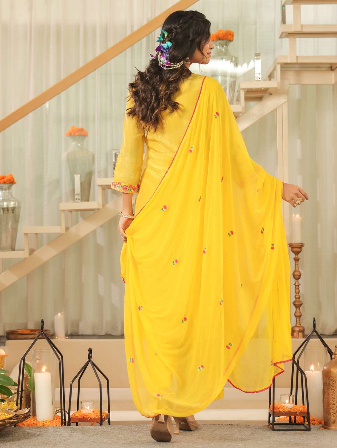 women solid with work three quarter sleeve kurta pant with dupatta set - 22072077 - Standard Image - 3