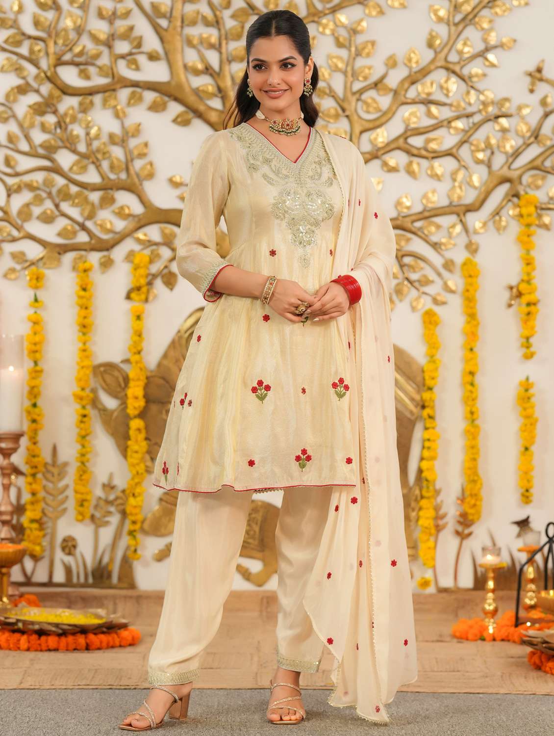 women solid with work three quarter sleeve kurta salwar with dupatta set