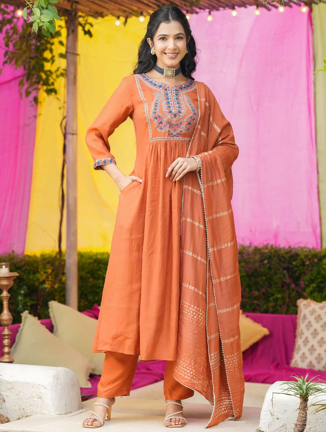 women solid with work three quarter sleeve kurta pant with dupatta set - 22072090 - Zoom Image - 0