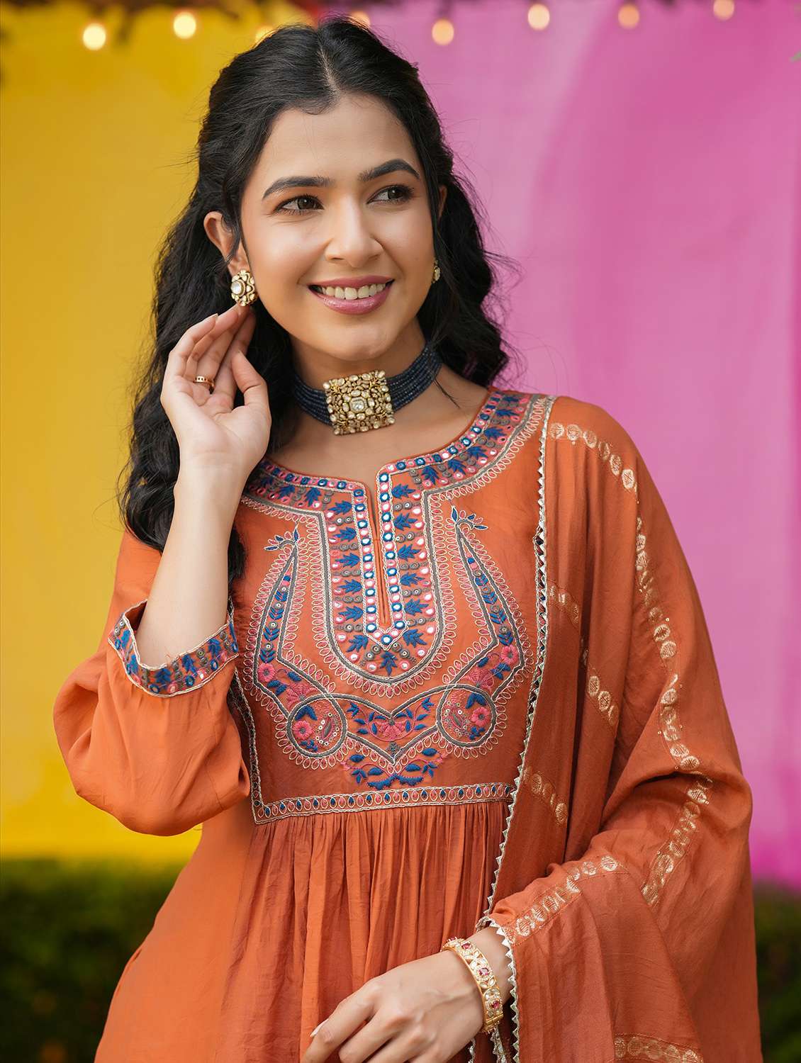 women solid with work three quarter sleeve kurta pant with dupatta set - 22072090 - Standard Image - 5