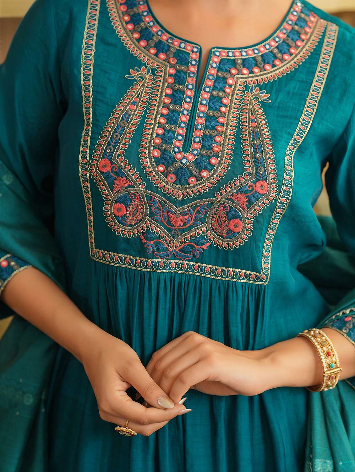 women solid with work three quarter sleeve kurta pant with dupatta set - 22072091 -  Standard Image - 5