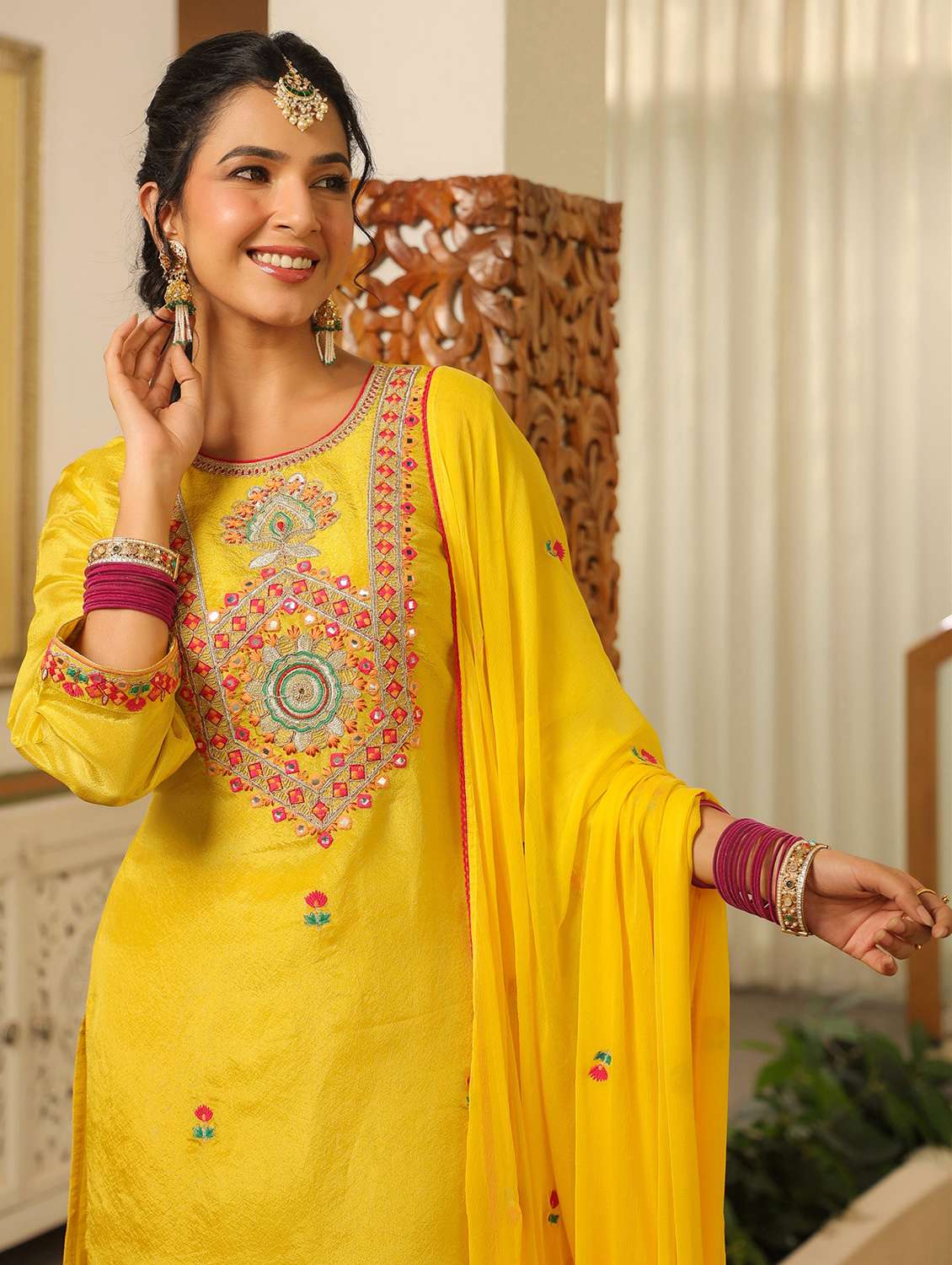 women solid with work three quarter sleeve kurta sharara with dupatta set - 22072107 -  Standard Image - 3