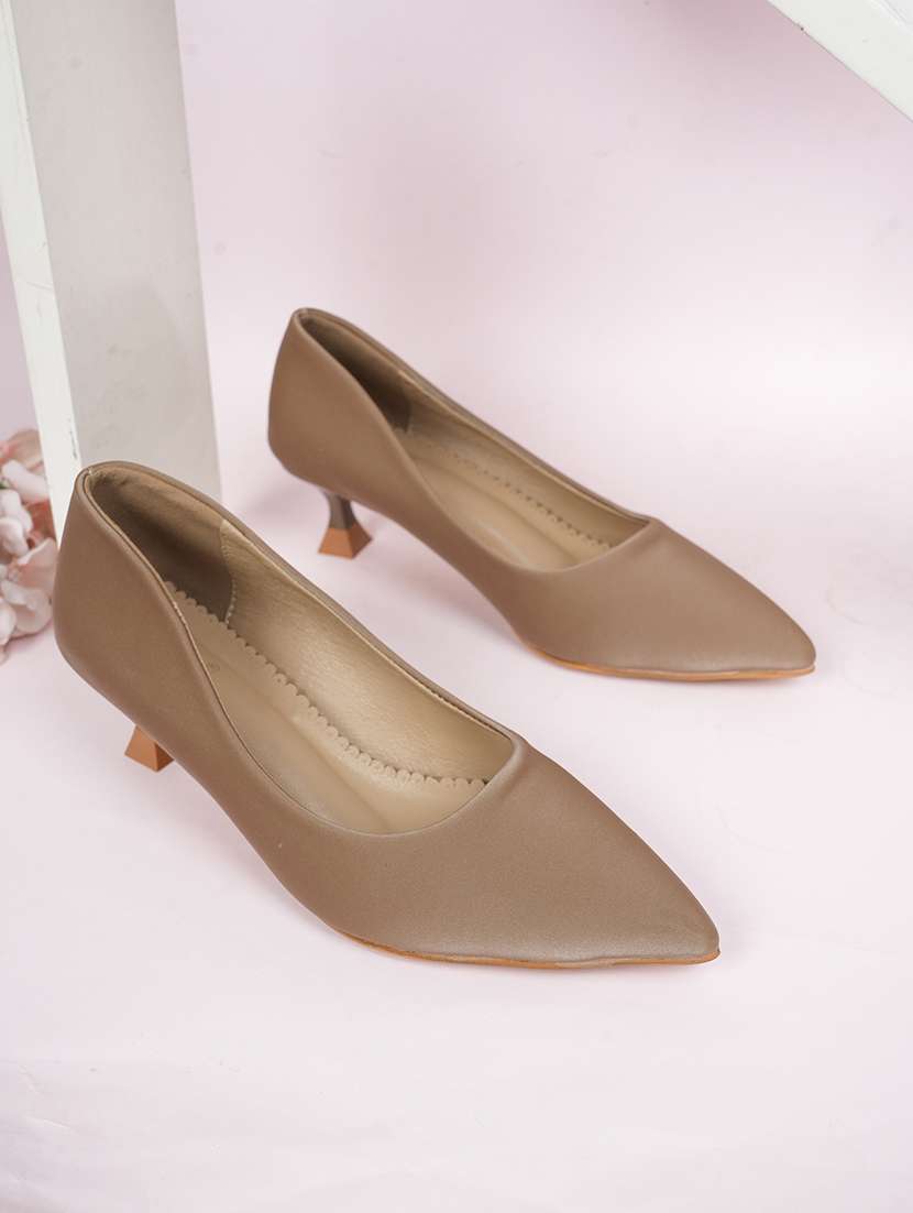 women beige slip on pump - 22072150 - Zoom Image - 0