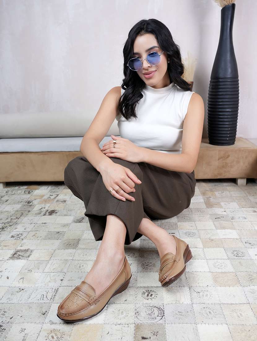 women beige slip on platform wedge - 22072177 - Standard Image - 3