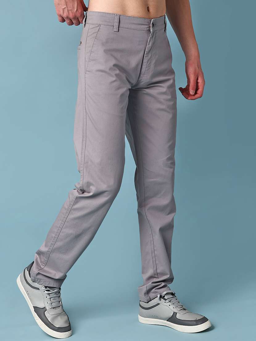 men solid mid rise chinos casual trouser
