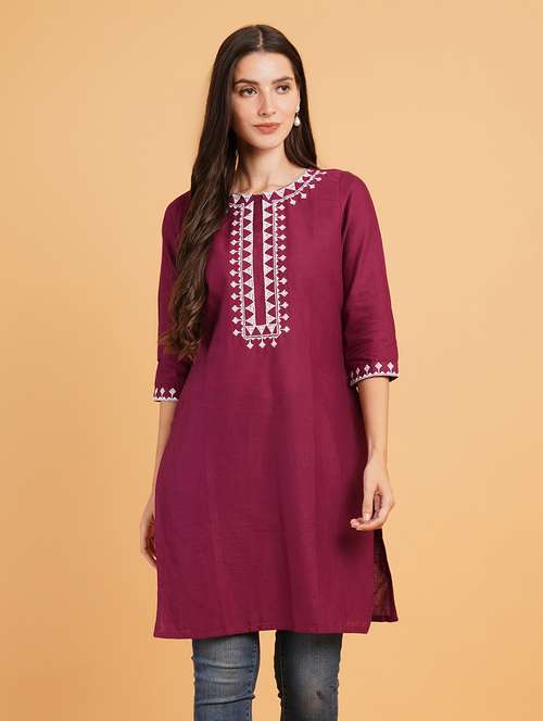 women embroidered three quarter sleeve straight kurti - 22072448 - Standard Image - 0