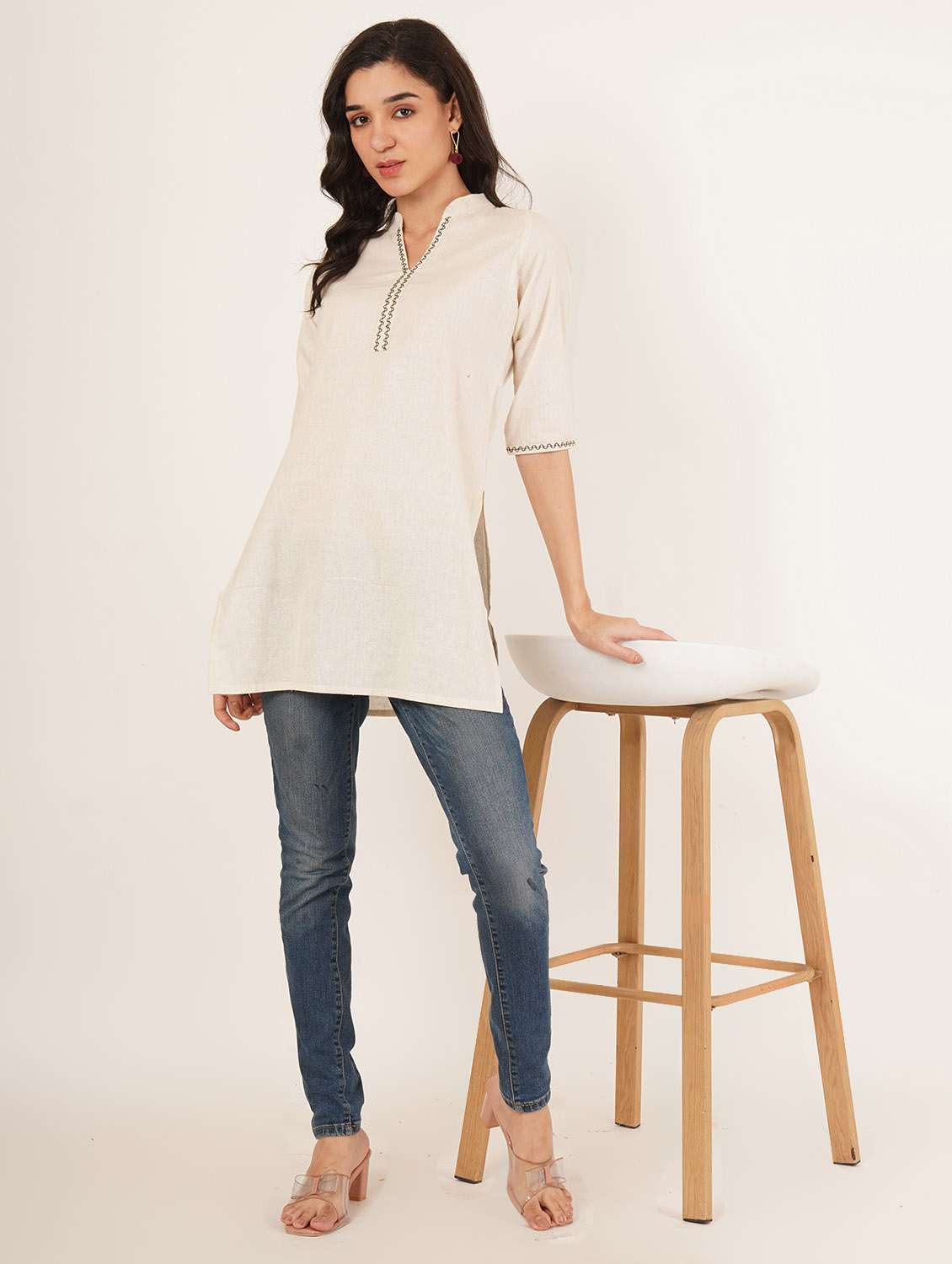 women embroidered three quarter sleeve straight kurti - 22072460 - Standard Image - 3