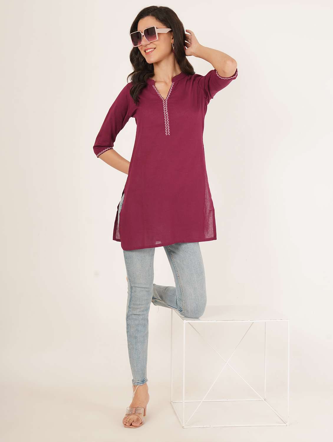 women embroidered three quarter sleeve straight kurti - 22072462 - Standard Image - 3