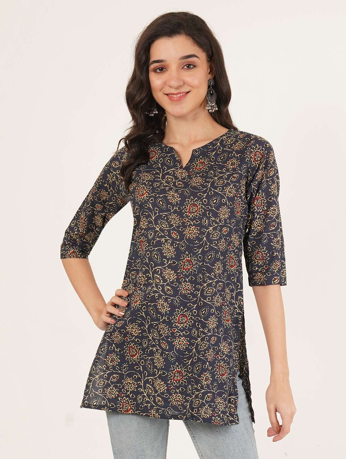 women printed three quarter sleeve straight kurti - 22072473 -  Zoom Image - 0