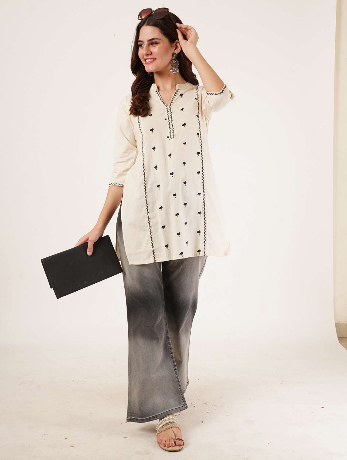 women embroidered three quarter sleeve straight kurti - 22072548 -  Standard Image - 5