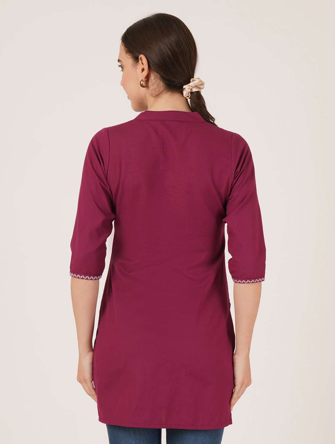 women embroidered three quarter sleeve straight kurti - 22072561 -  Standard Image - 3