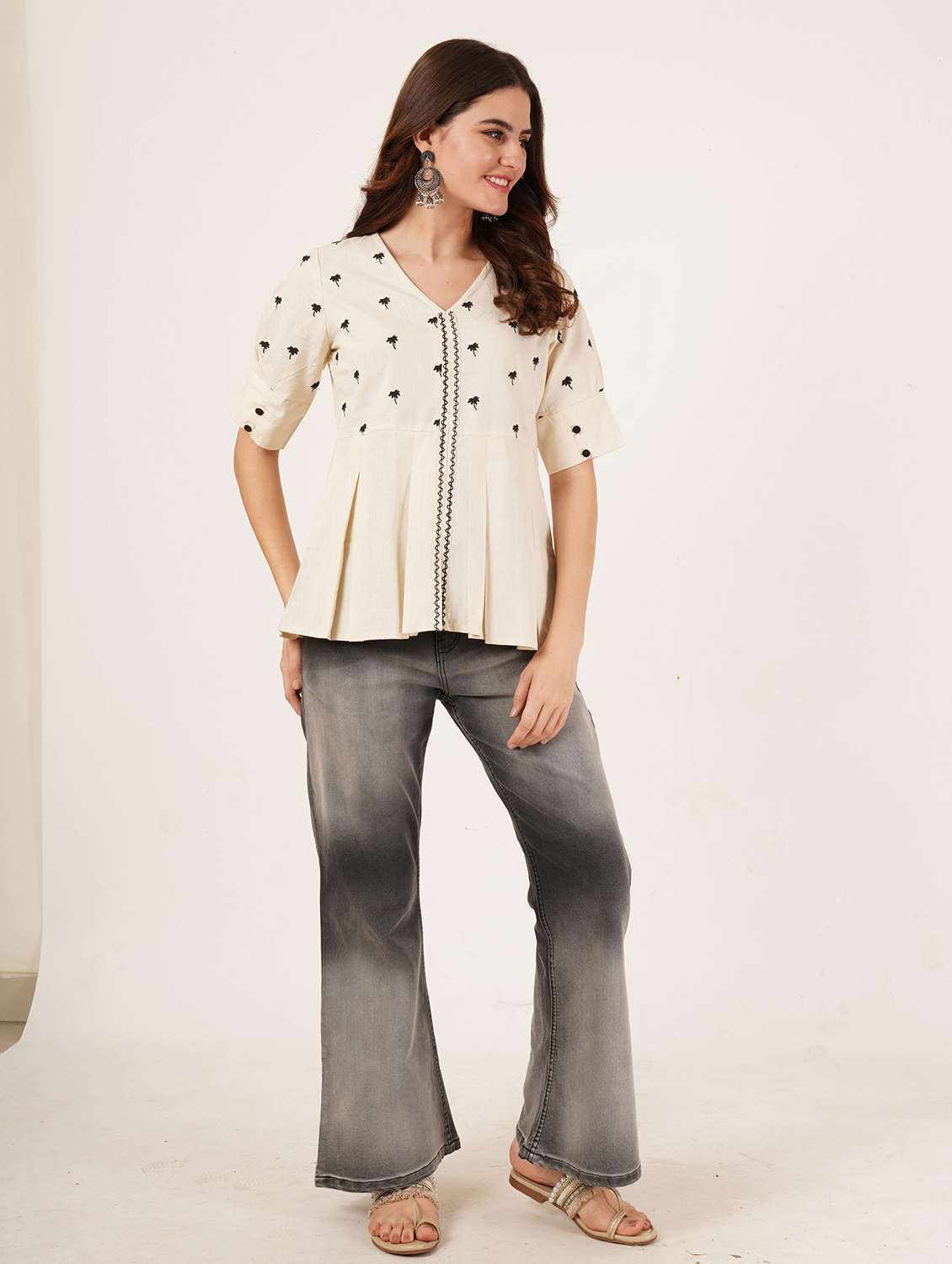 women embroidered puff sleeve ethnic top - 22072566 -  Standard Image - 3