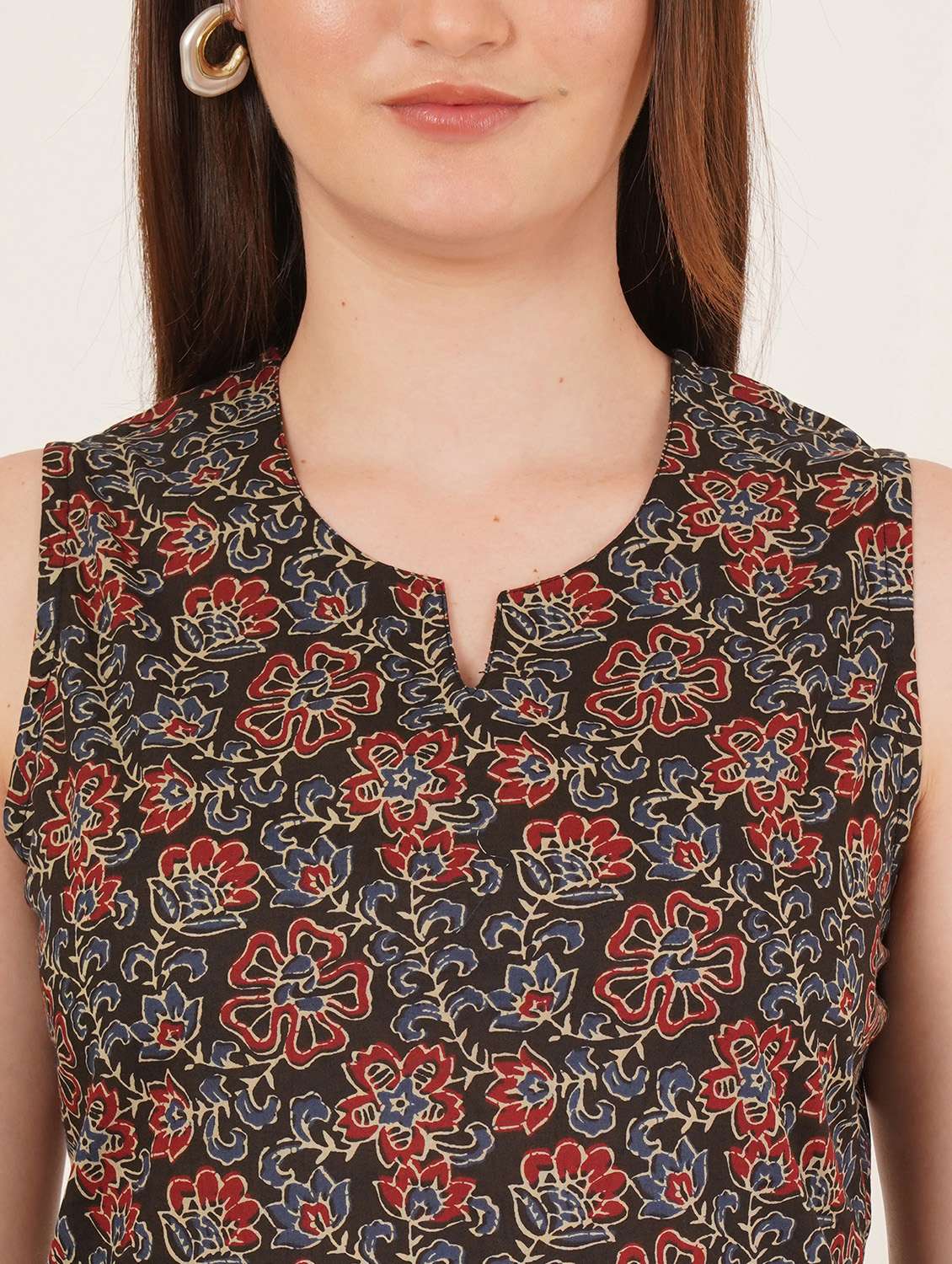 women printed sleeveless straight kurti - 22072587 -  Standard Image - 8