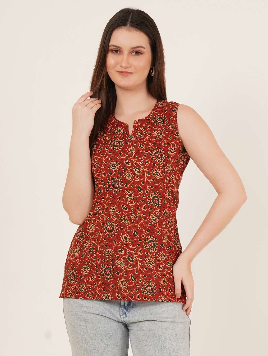 women printed sleeveless straight kurti - 22072589 -  Zoom Image - 0